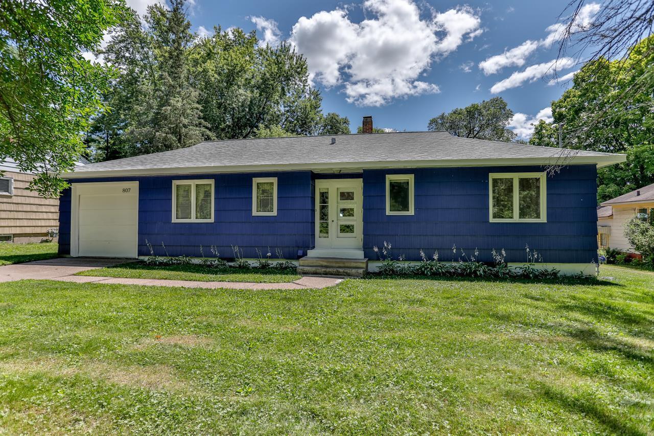 Property Photo: 807 Brown Street WI 54403