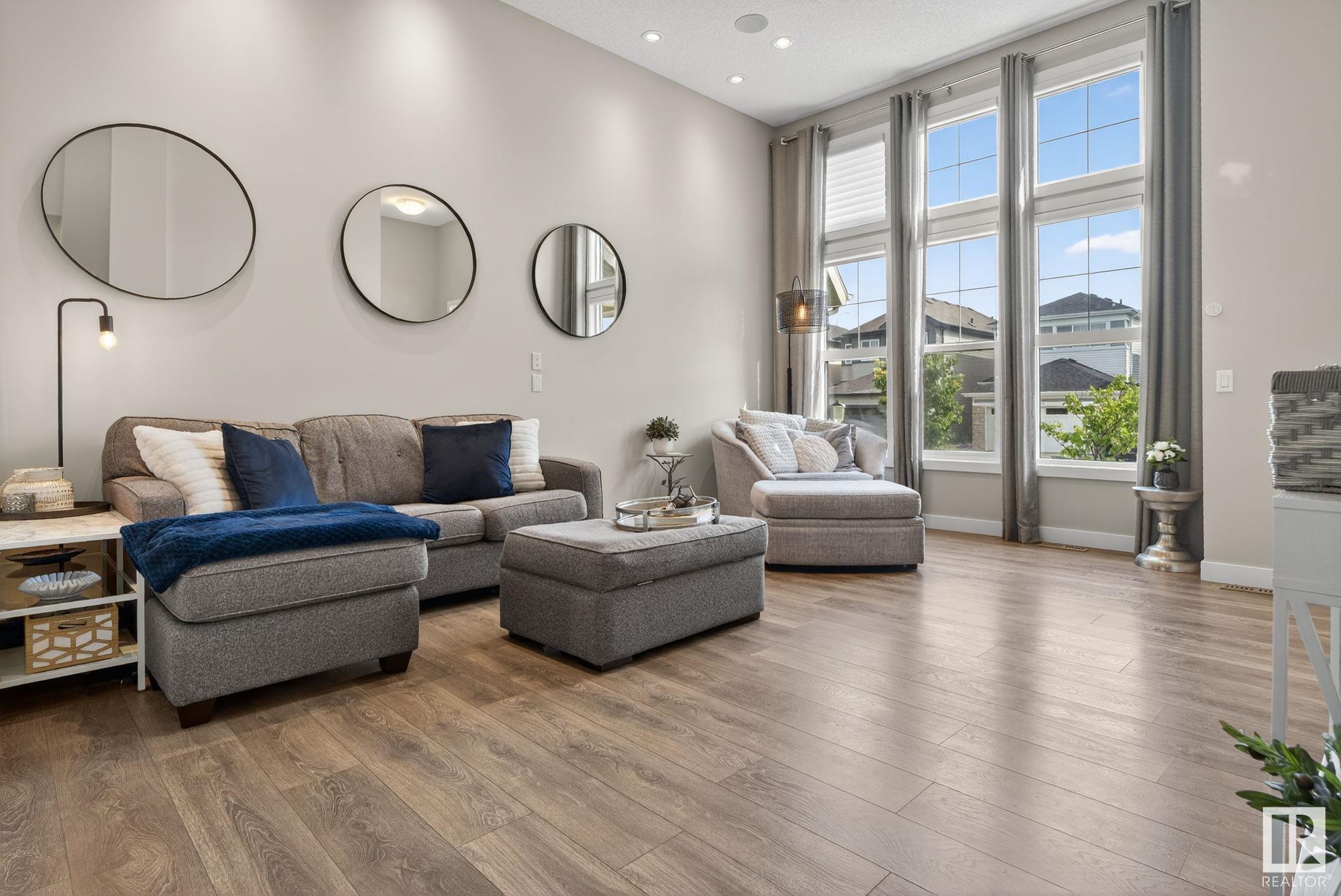 Property Photo:  5074 Andison Close SW  AB T6W 3T4 
