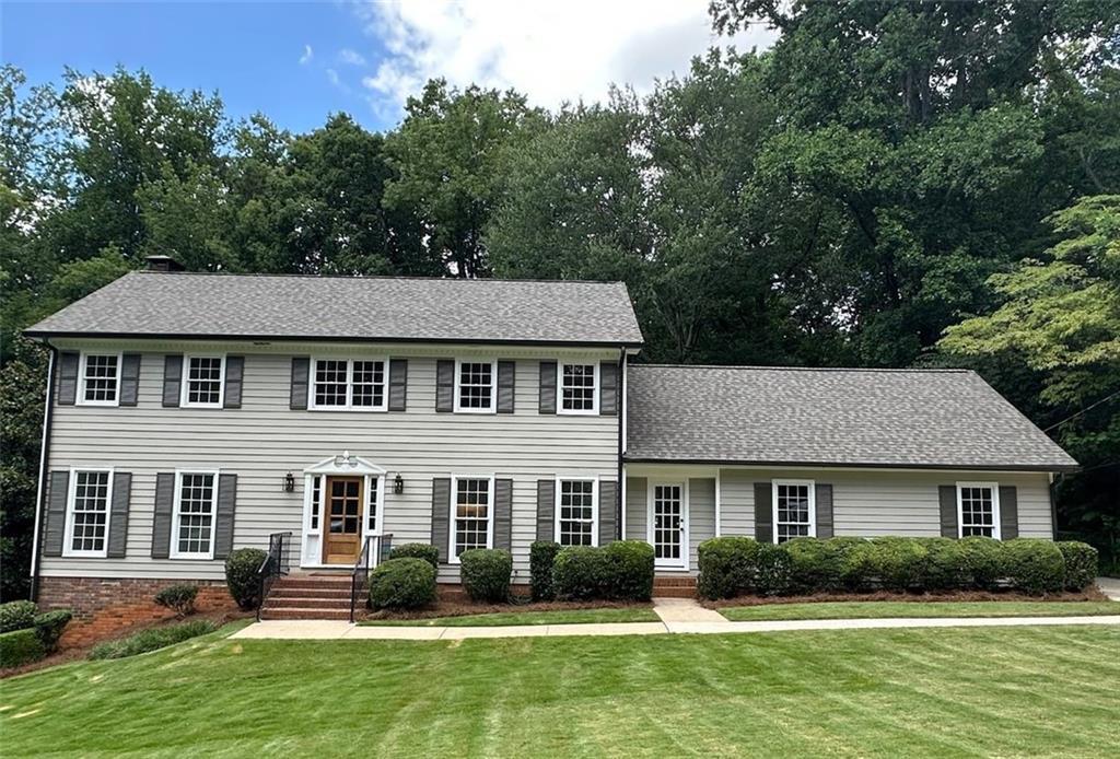 5143 Meadowlake Lane  Dunwoody GA 30338 photo
