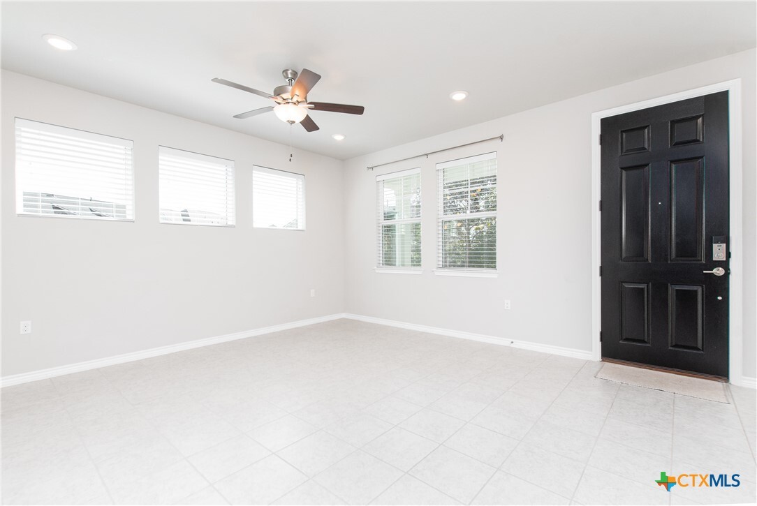 Property Photo: 121 Lafitte Drive 101 TX 78666