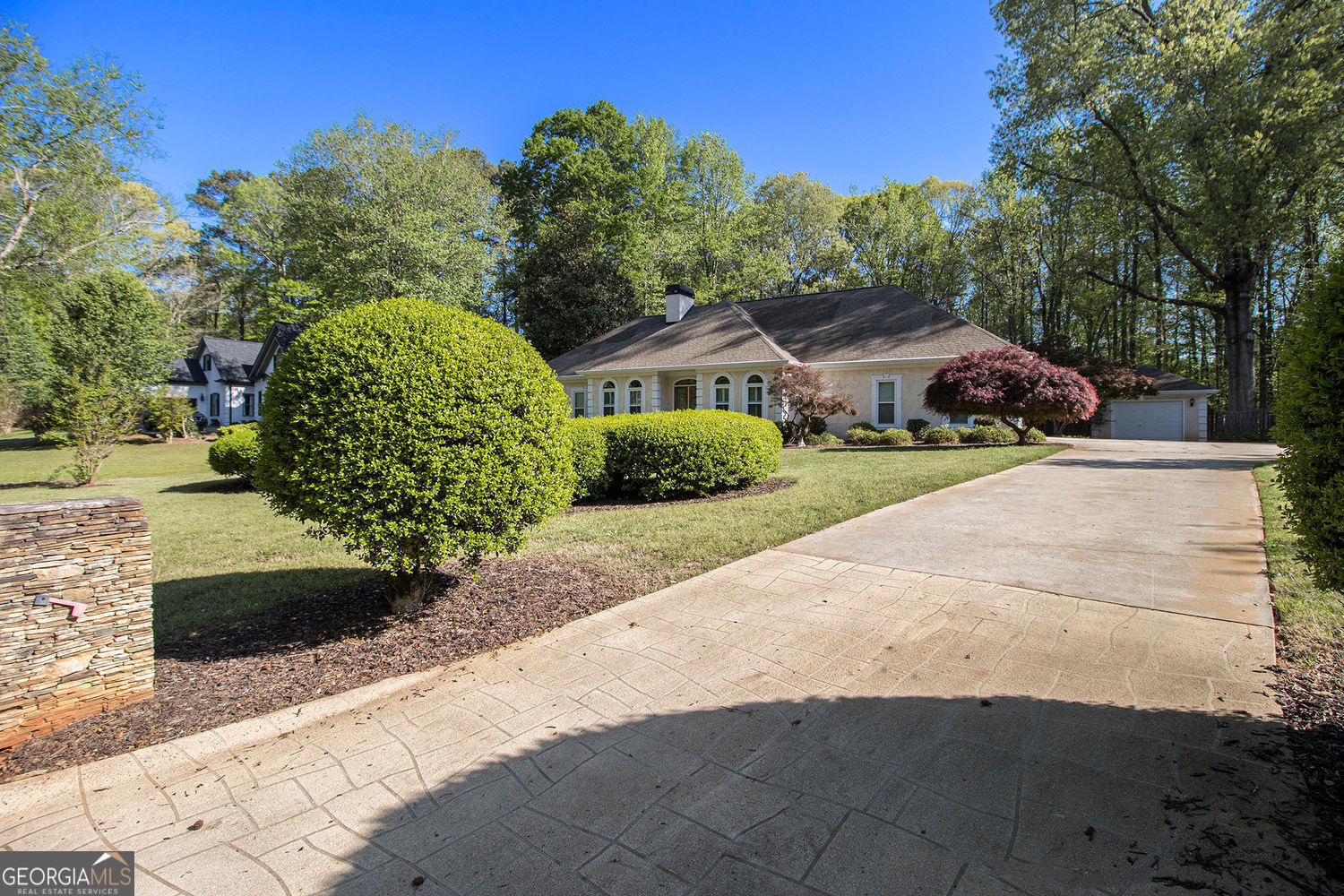 Property Photo: 110 Kylemore Pass GA 30290