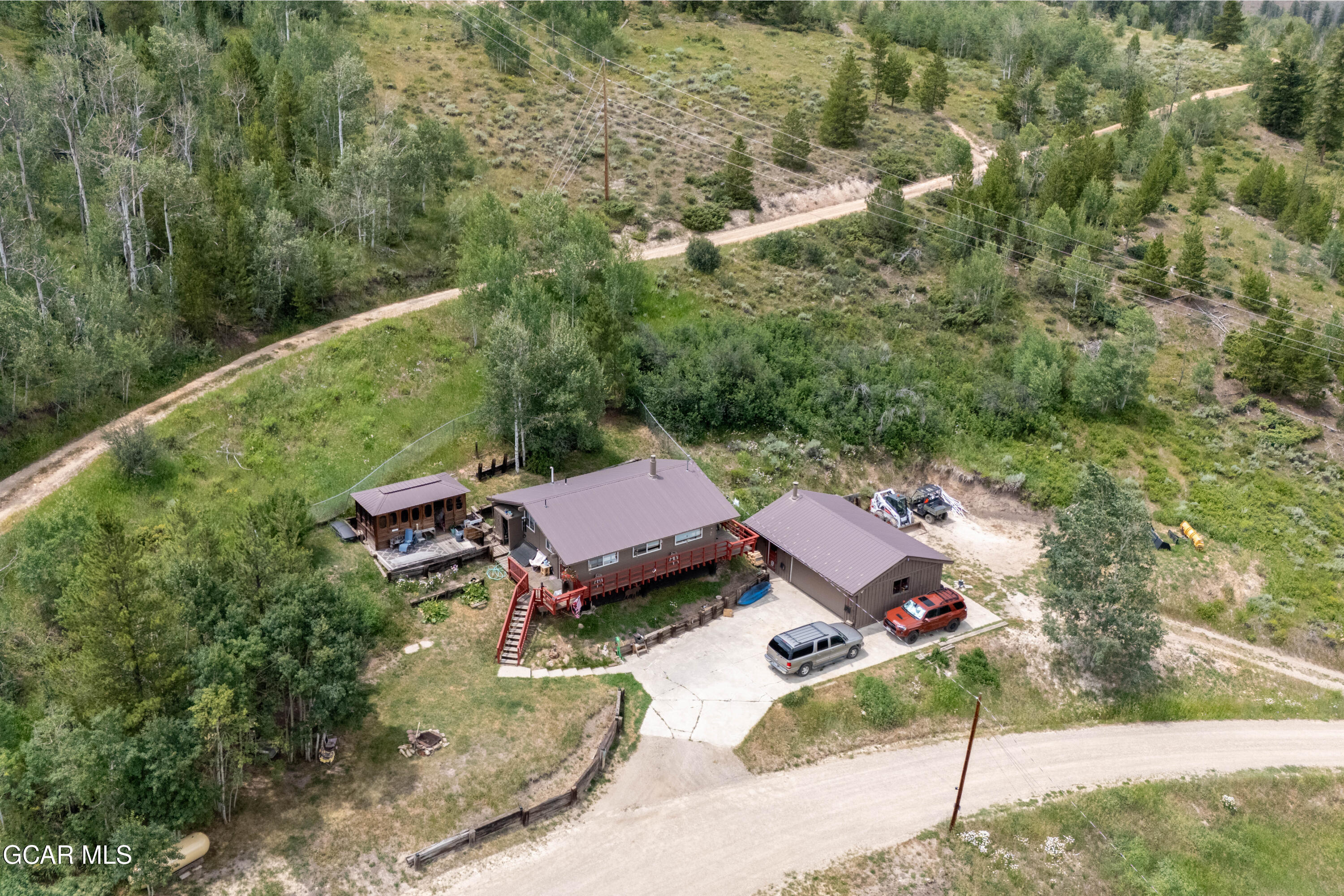 Property Photo: 826 Gcr 559 CO 80451