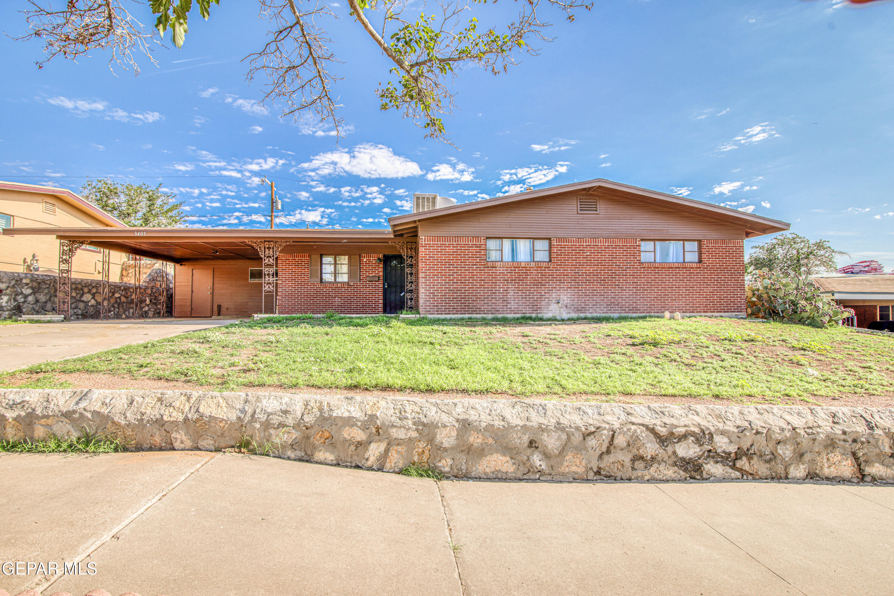 Property Photo: 3405 Sirius Avenue Avenue TX 79904