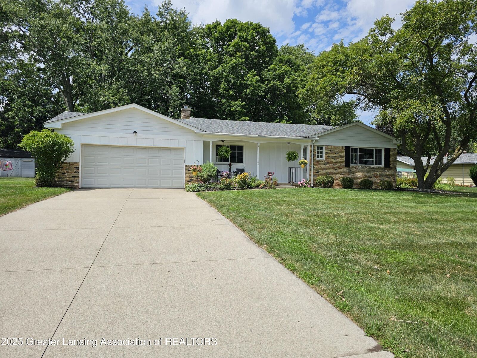 Property Photo: 2835 Fontaine Trail MI 48842