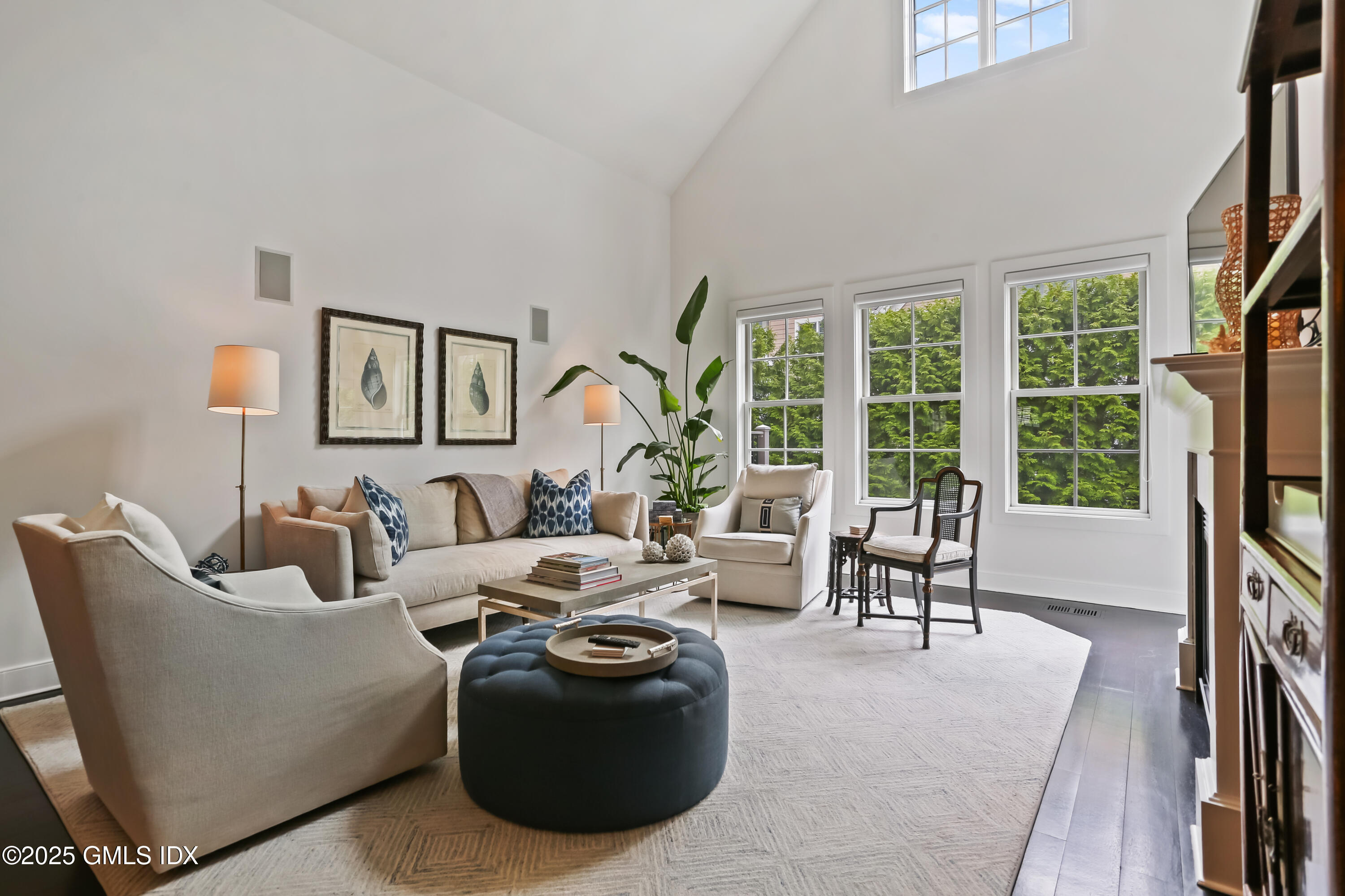 Property Photo:  77 Havemeyer Lane 27  CT 06902 
