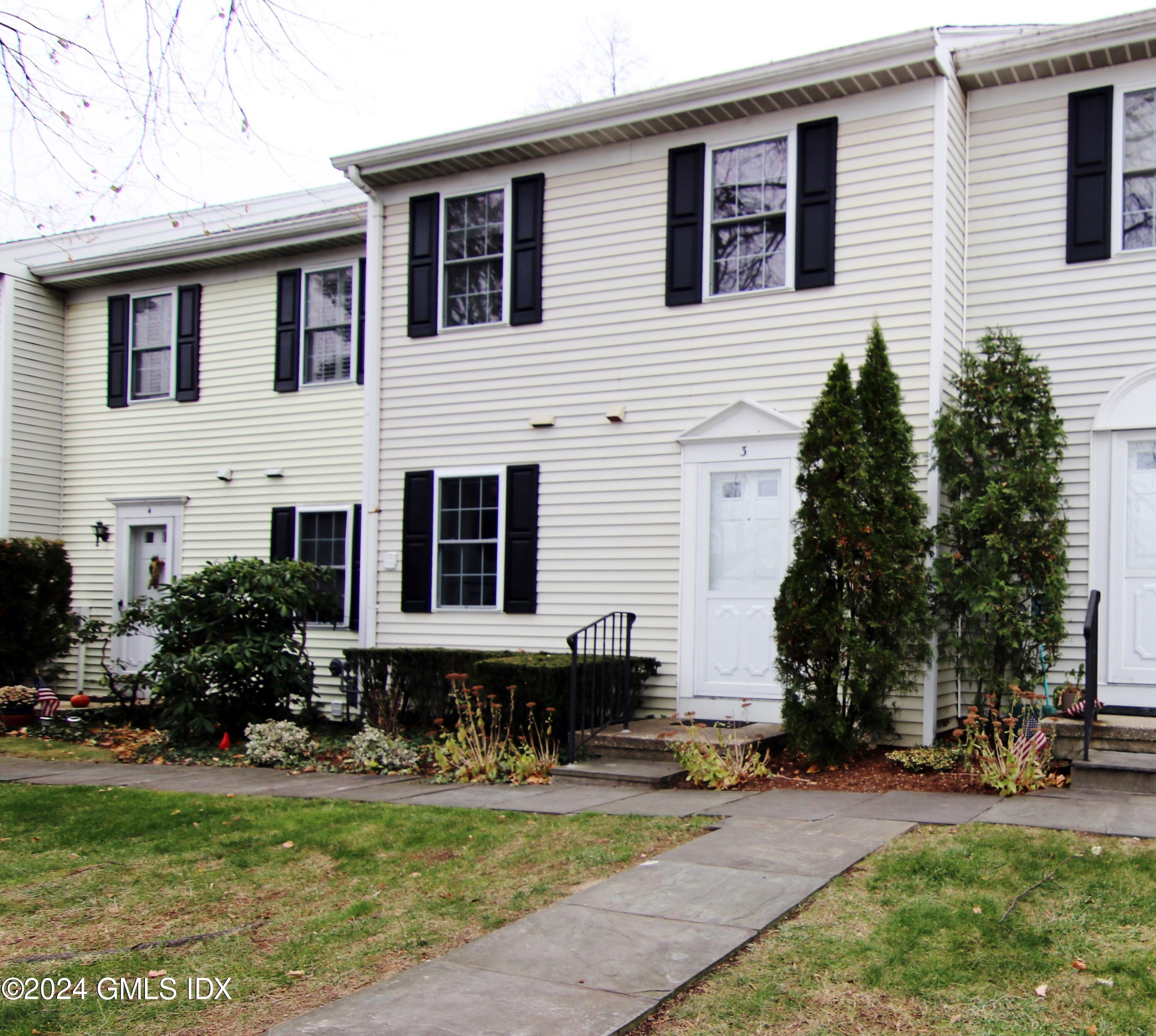 Property Photo: 33 Talbot Lane 3 CT 06830