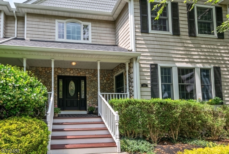 Property Photo: 205 Carmal Ct NJ 07481