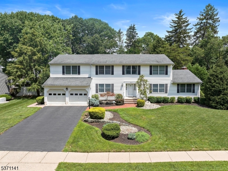 18 Mulberry Ln  Edison Twp. NJ 08820 photo