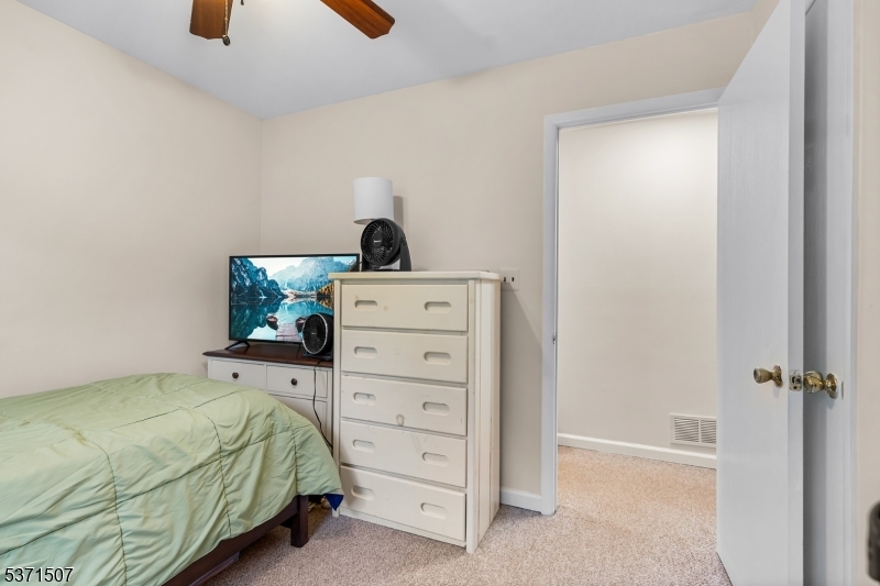 6 Harford Place  Hillsborough Twp. NJ 08844 photo