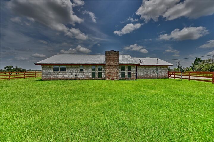 Property Photo:  32634 Fm 1736 Road  TX 77445