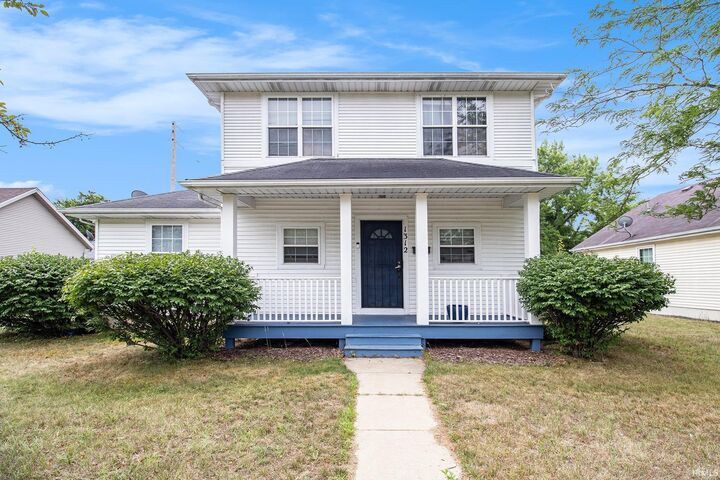 Property Photo:  1312 W Washington Street  IN 46601-2654 