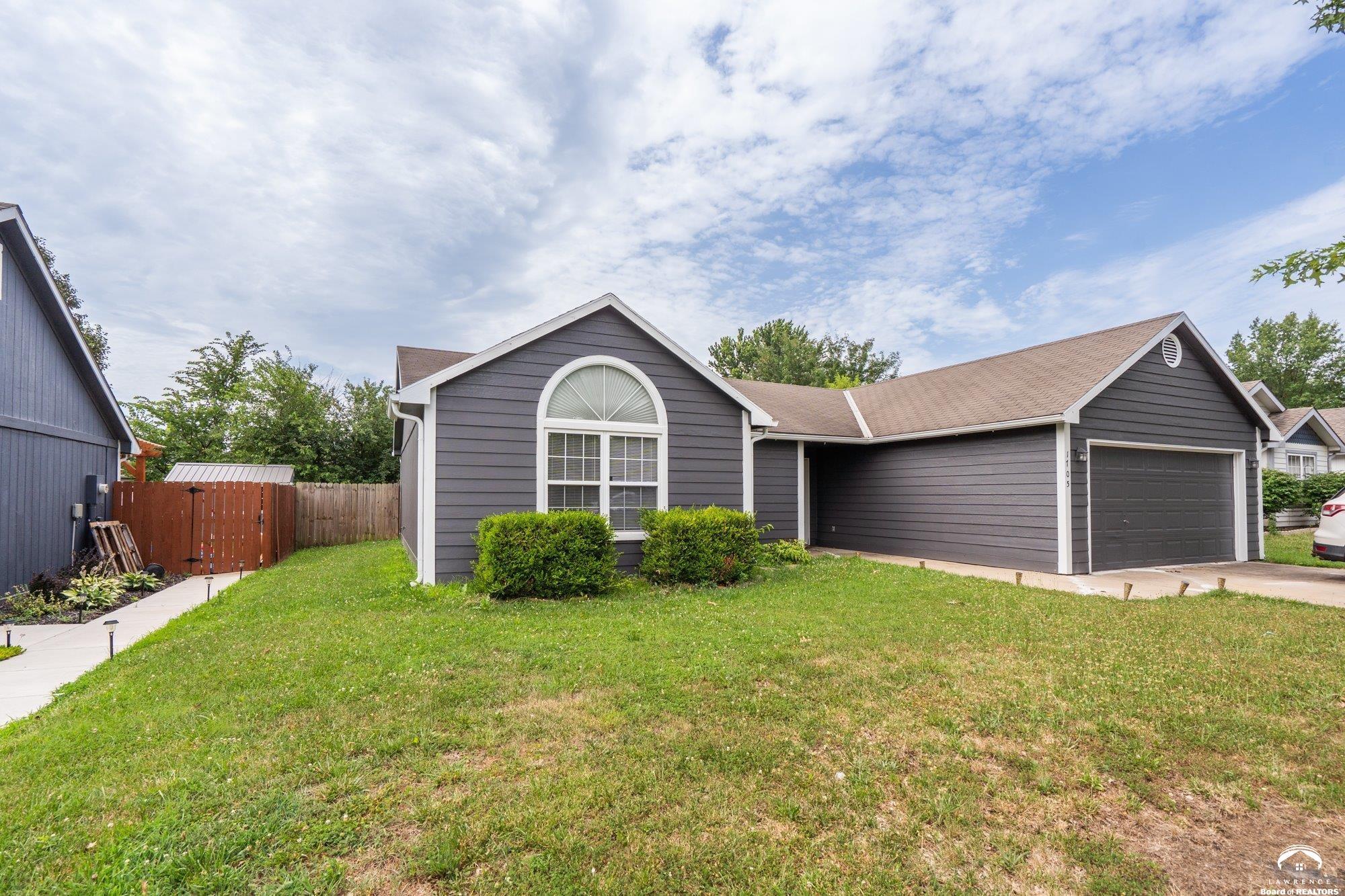 Property Photo: 1705 E 29th Street KS 66046