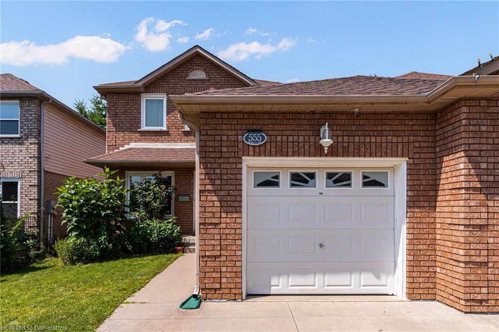 Property Photo: 555 Burnett Avenue ON N1T 1M6