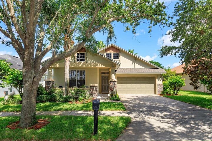 Property Photo: 6830 Mapperton Drive FL 34786