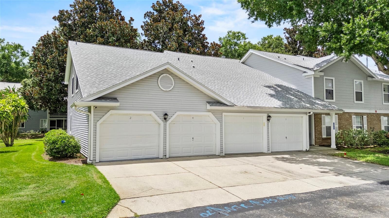 Property Photo:  2412 Tack Room Lane 2  FL 32812 
