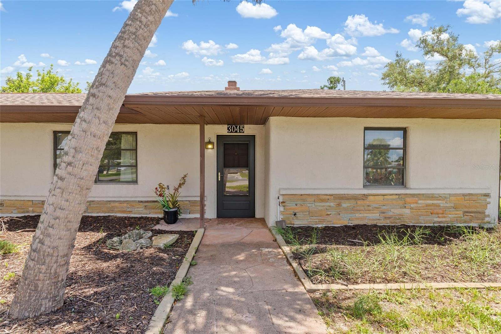 Property Photo: 3045 Datura Road FL 34293