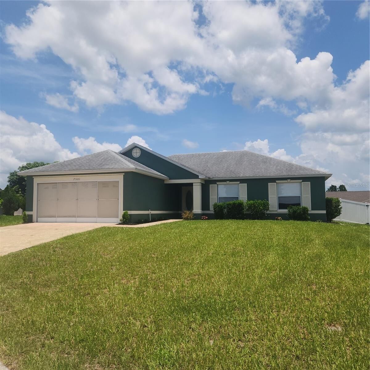 Property Photo:  7501 Jessamine Drive  FL 33810 