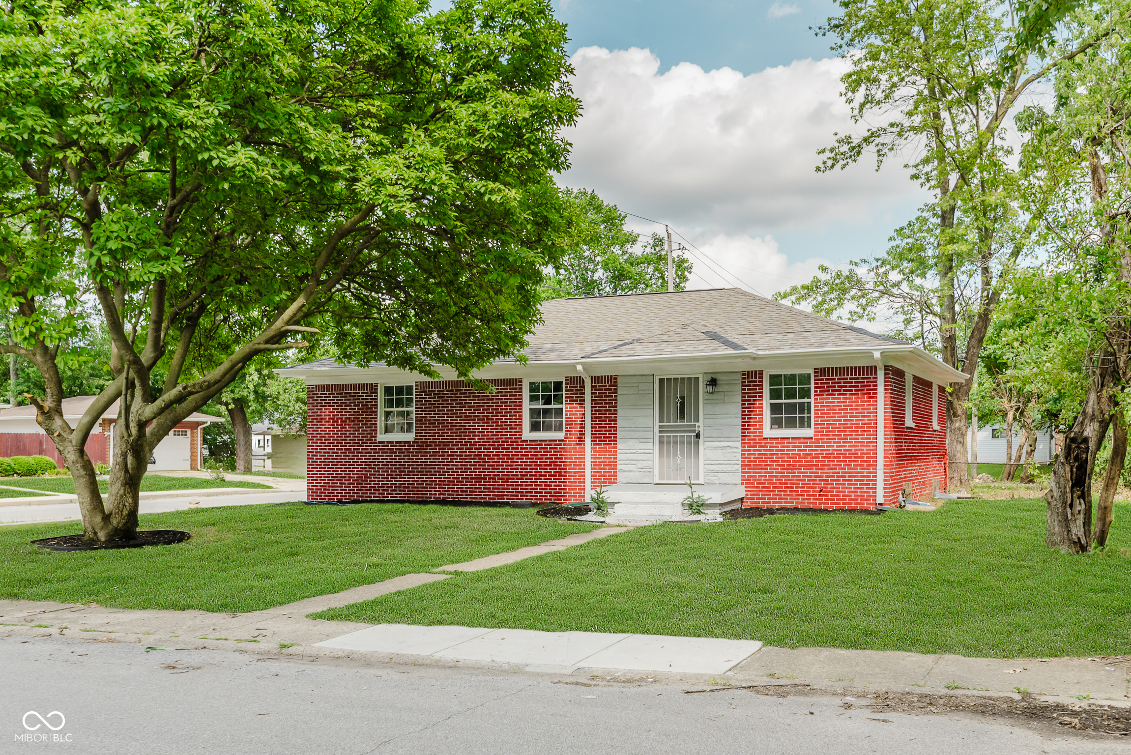 Property Photo: 3955 N Graham Avenue IN 46226