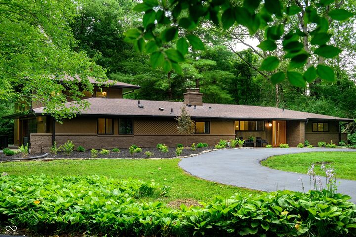 Property Photo: 9011 Dunsmuir Drive IN 46260