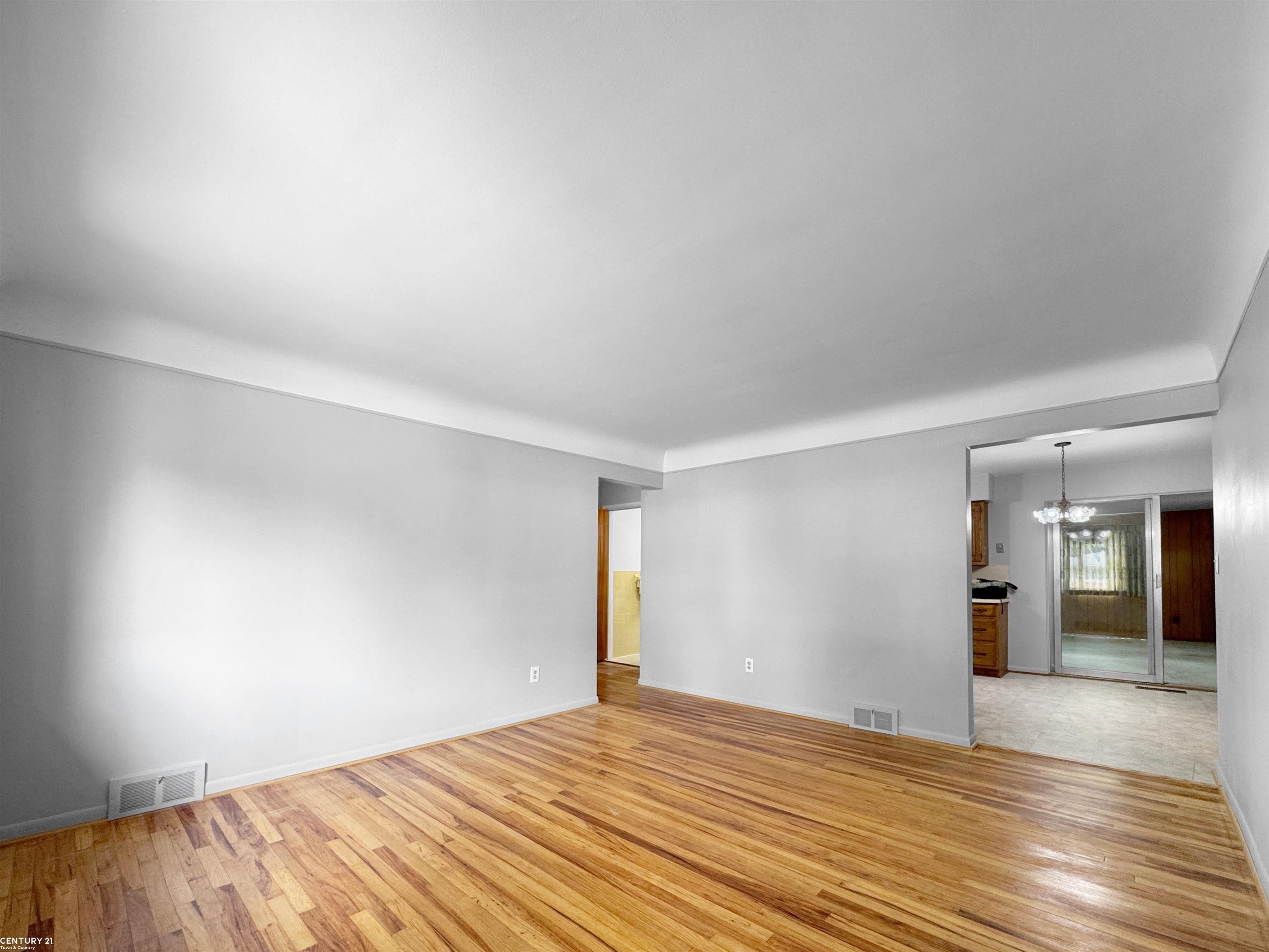 Property Photo: 22200 Stephens Street MI 48080