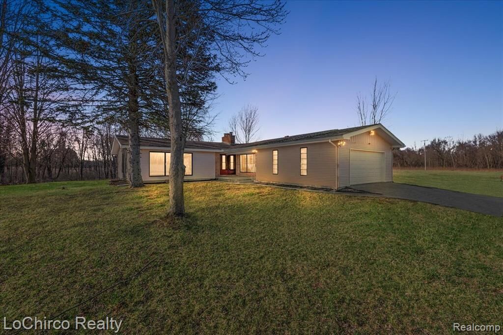 Property Photo:  8603 N Owosso Road  MI 48836 9748 