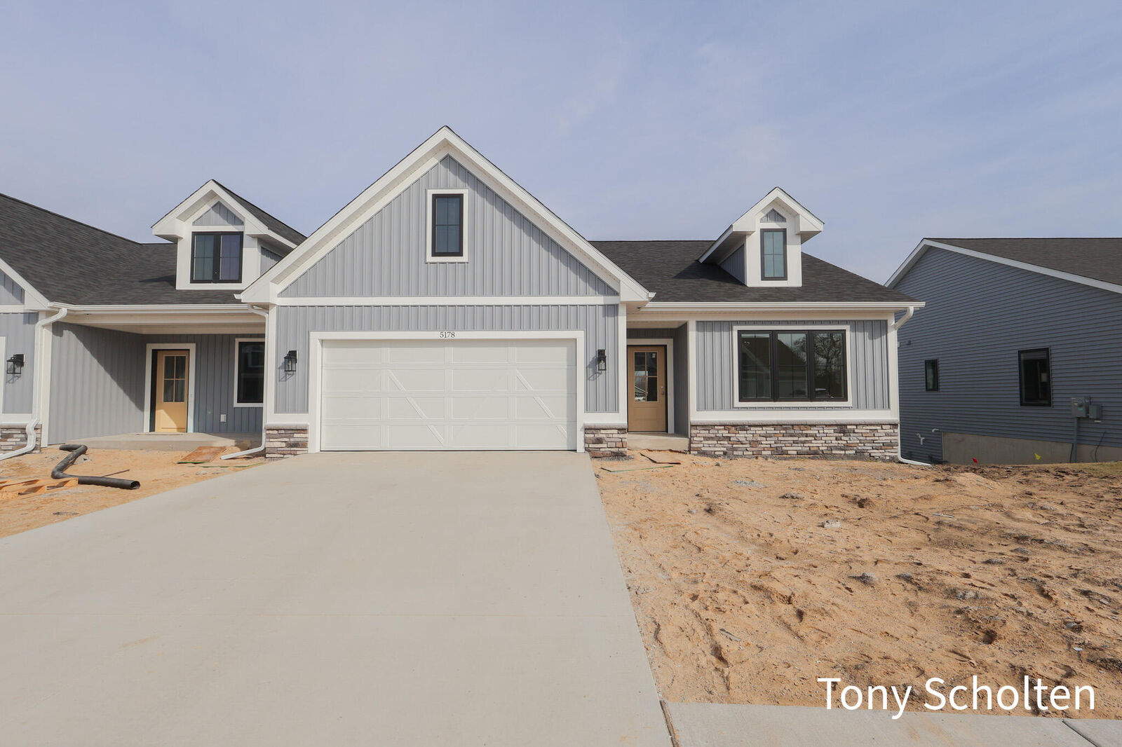 Property Photo:  5178 Blendon Meadow Circle  MI 49426 