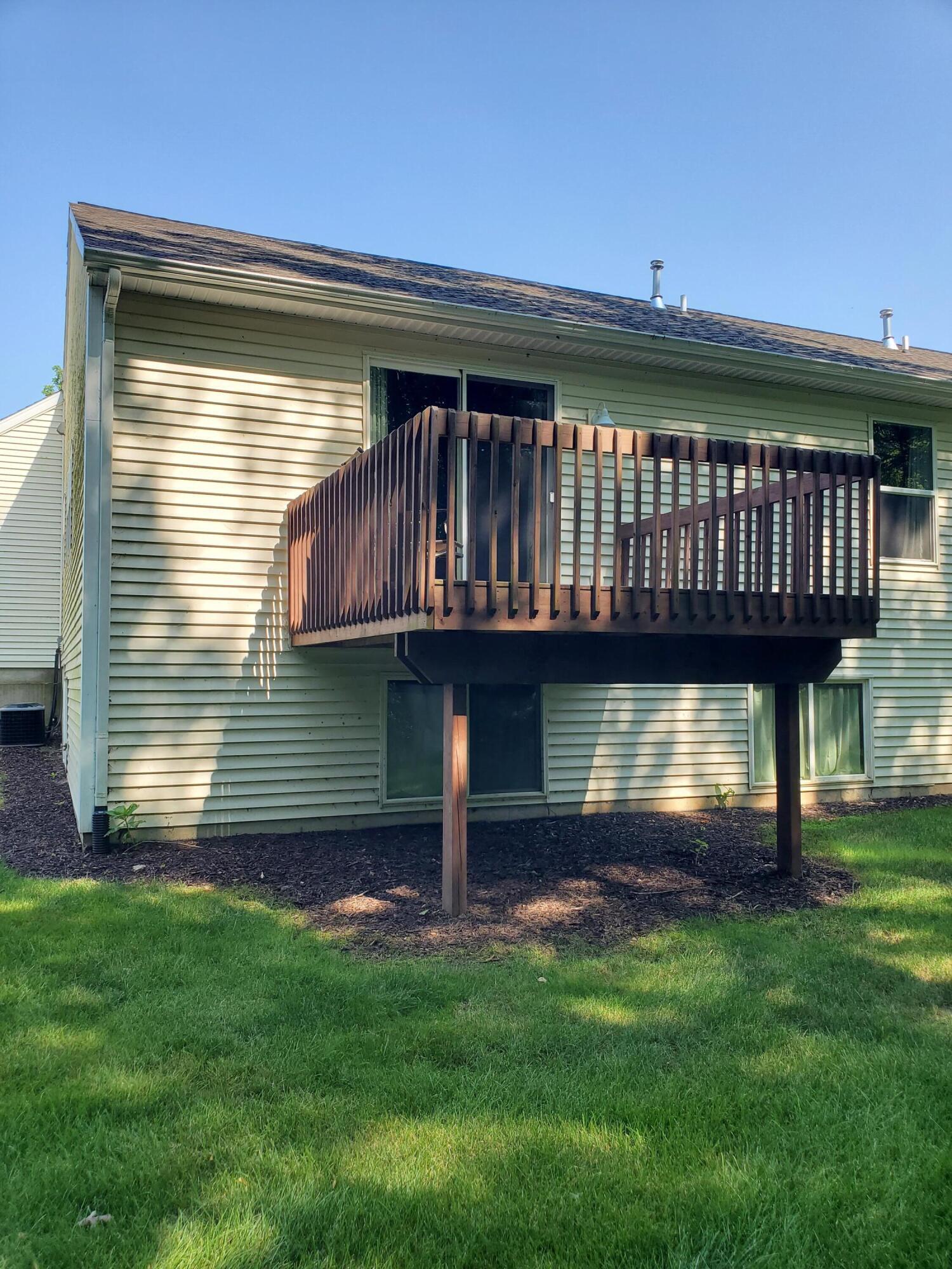 Property Photo:  111 Depot Hill Court  MI 49010 