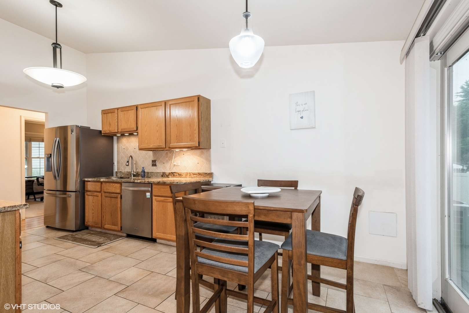 Property Photo: 1146 Pheasant Trail IL 60188