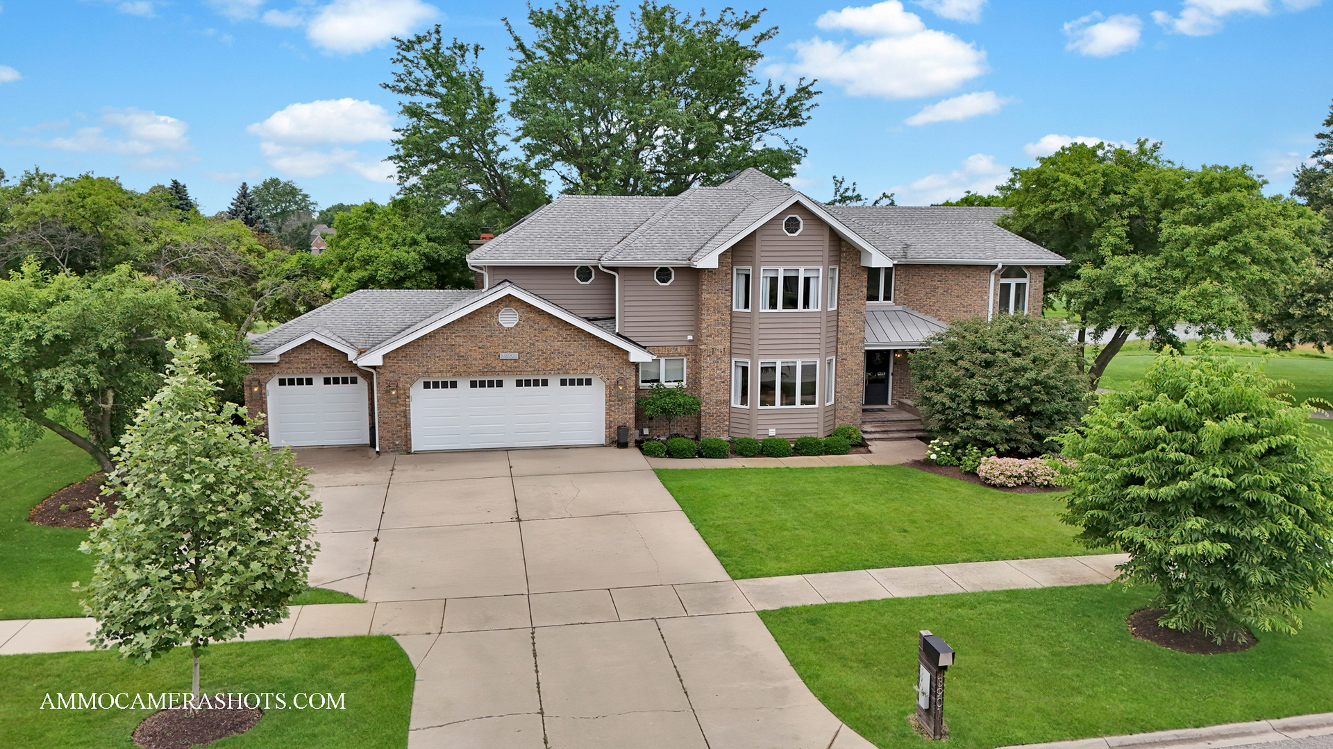 Property Photo: 3901 White Eagle Drive IL 60564
