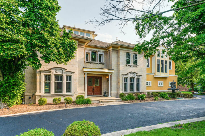 2426 Lexington Drive  Long Grove IL 60047 photo
