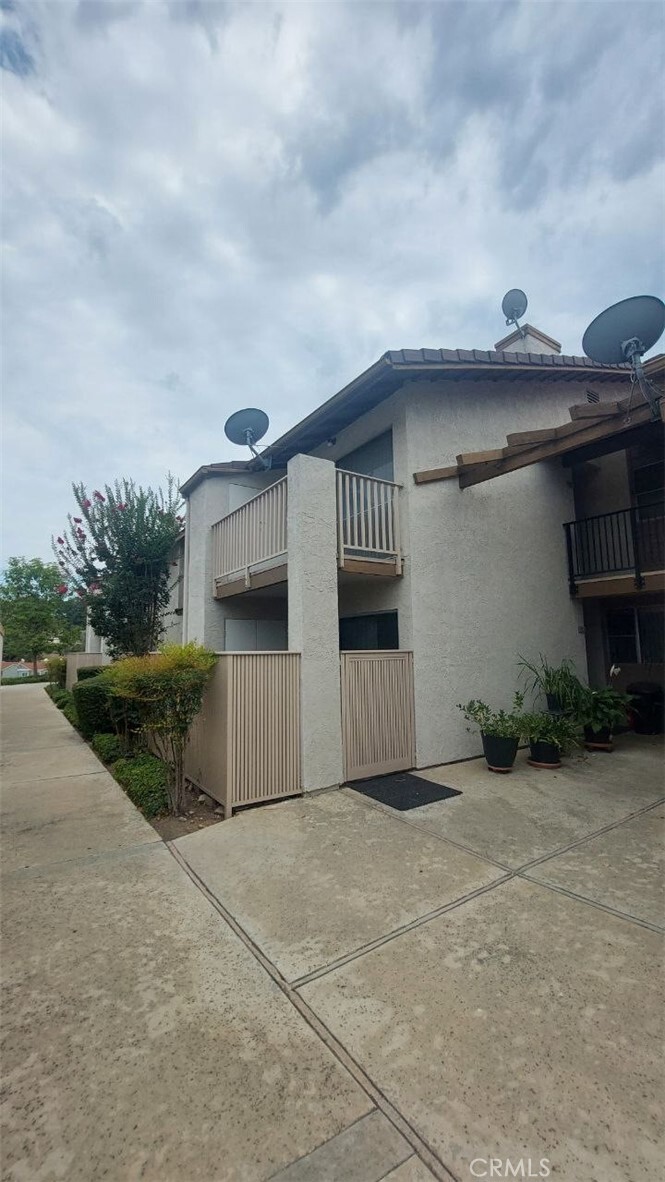 Property Photo: 901 Golden Springs Drive E14 CA 91765