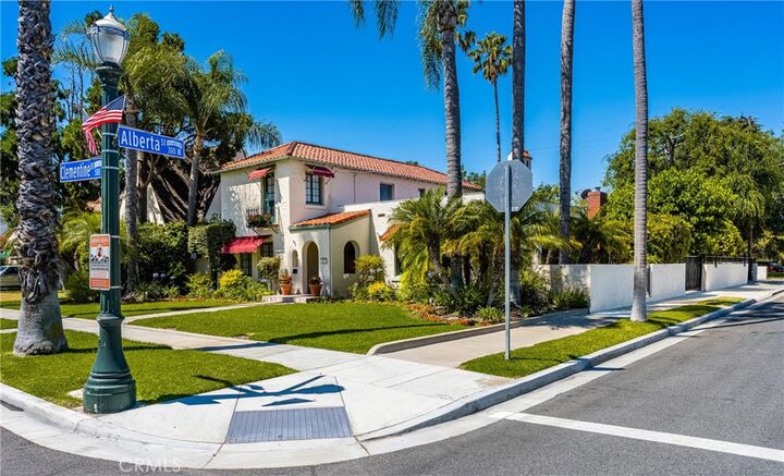 Property Photo:  521 N Clementine Street  CA 92805
