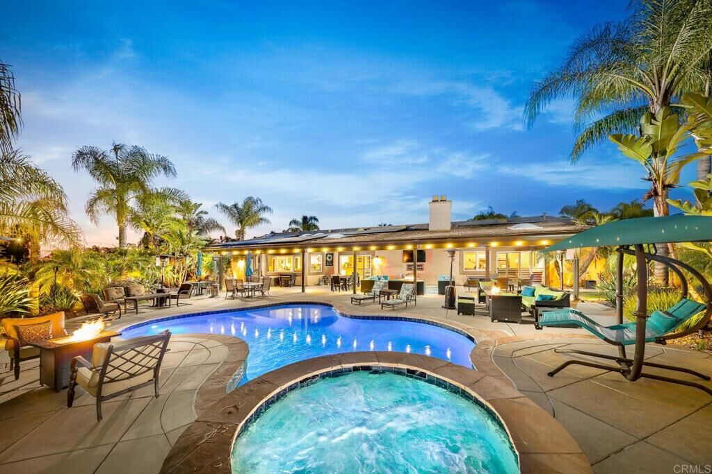 Property Photo: 13861 Nicoles Vista CA 92082