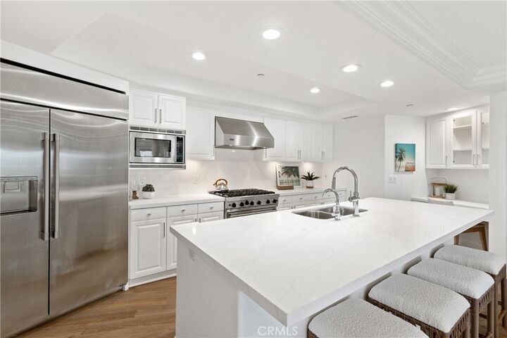 Property Photo:  412 Arenoso Lane 104  CA 92672 