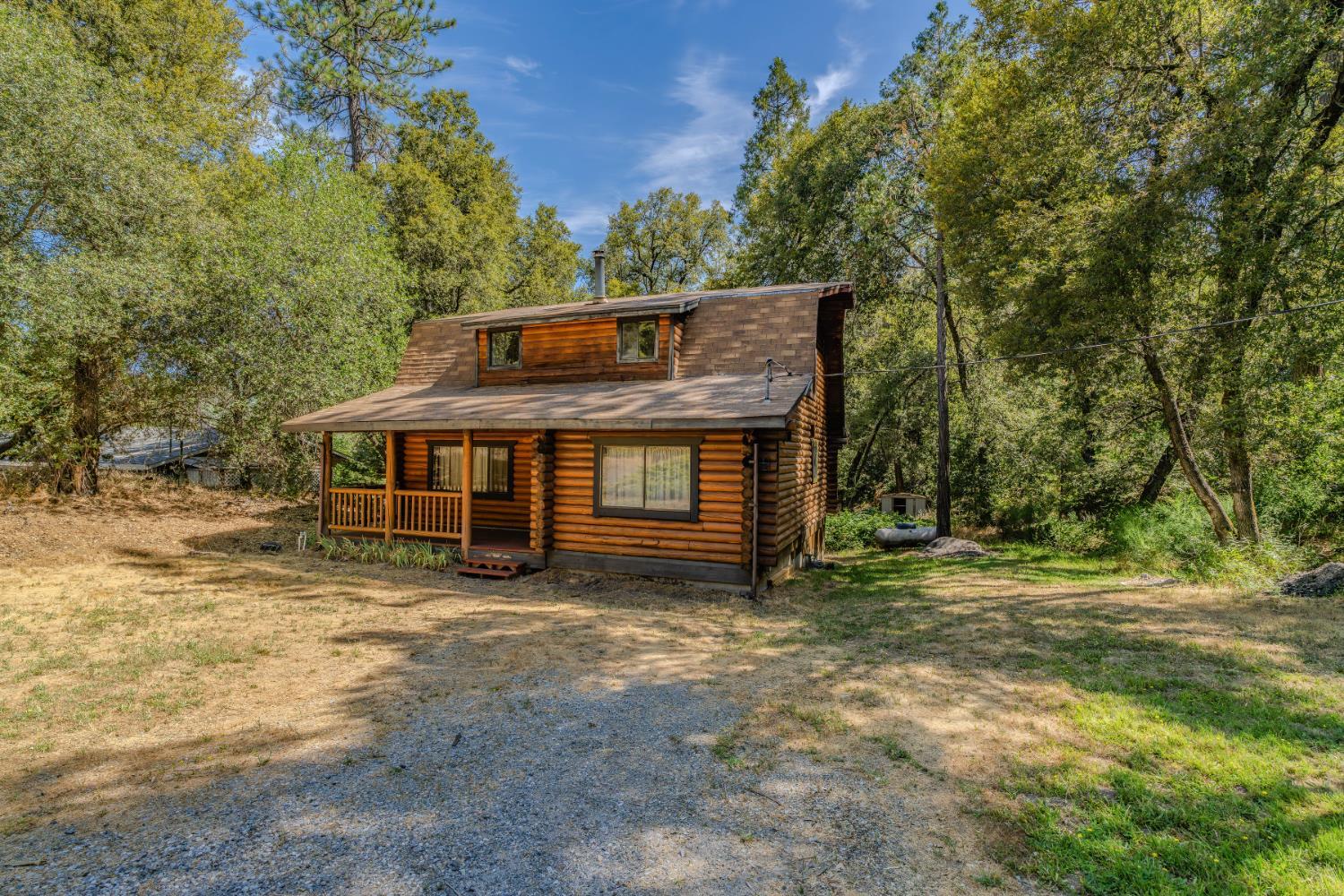 Property Photo:  6187 Outingdale Rd  CA 95684 