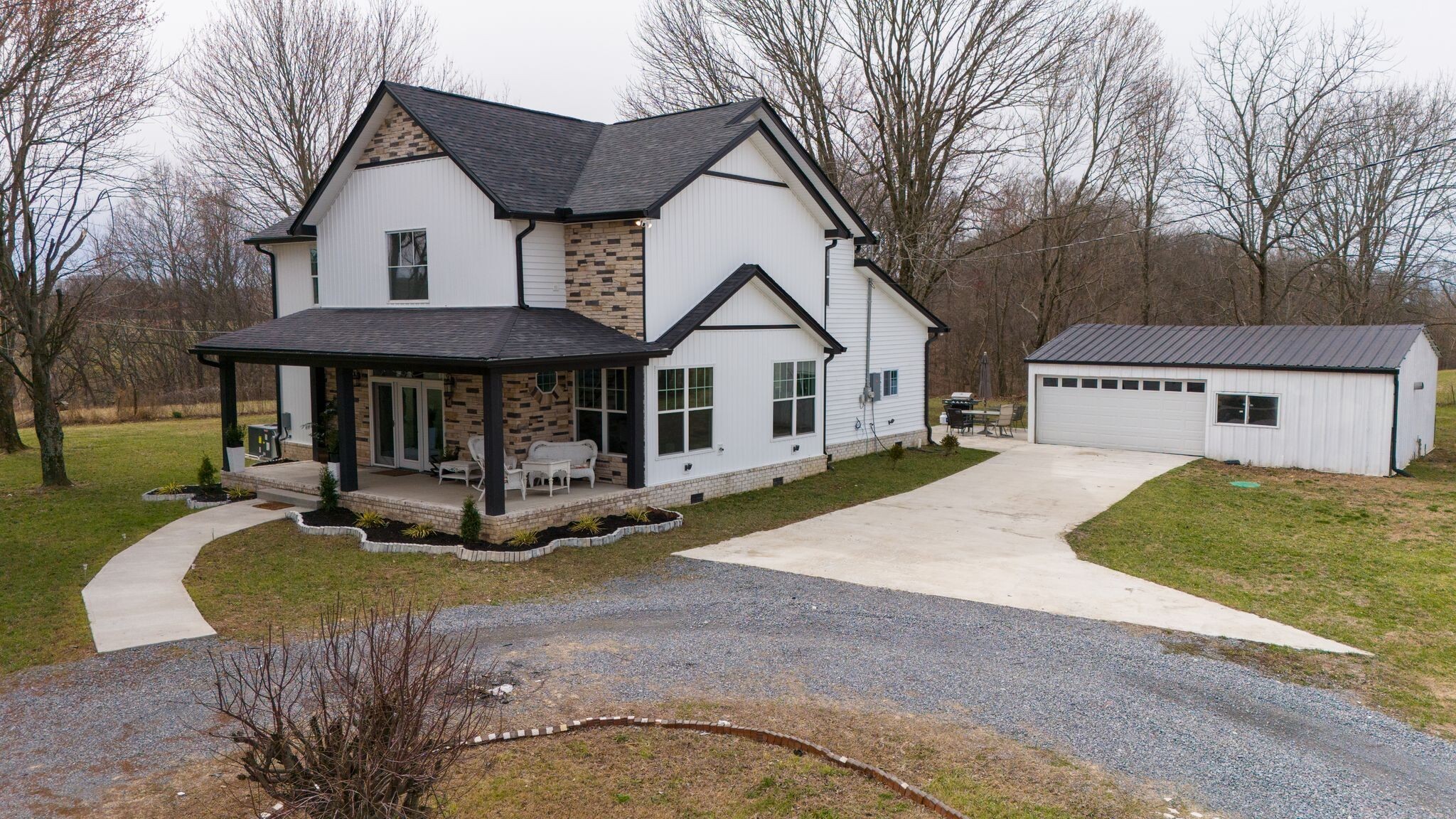 Property Photo: 259 W Carter Rd TN 37148