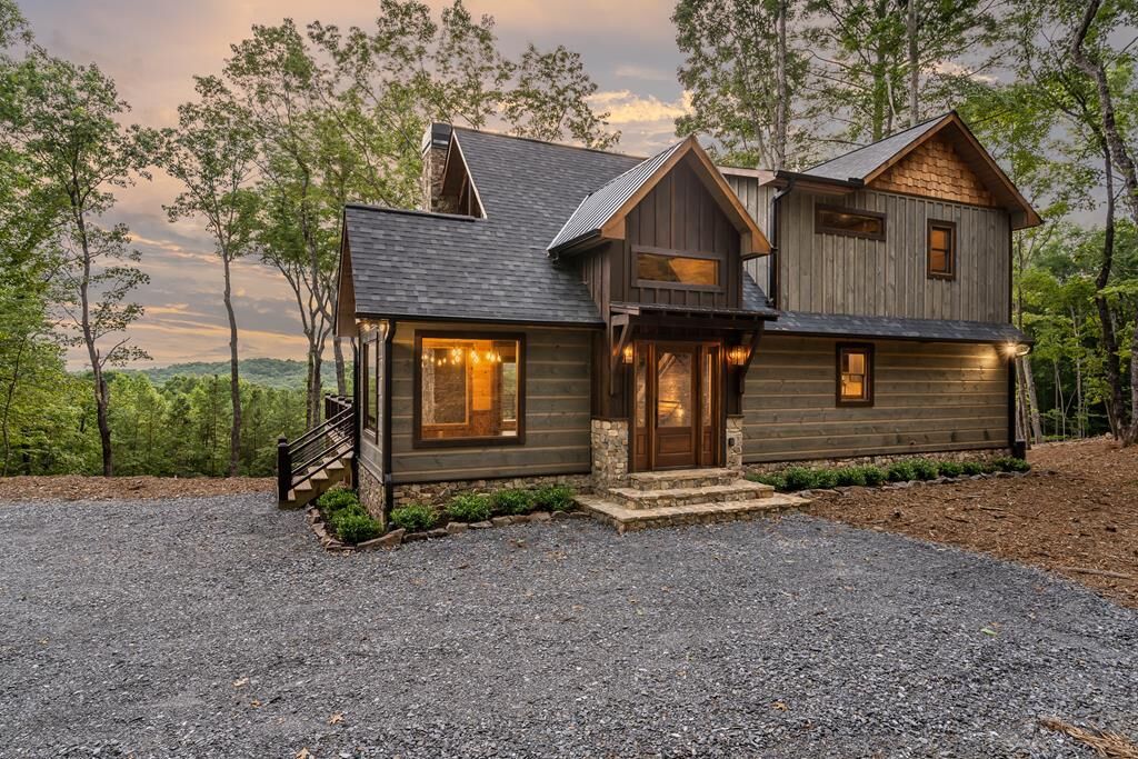 Property Photo:  171 Antler Way  GA 30560 