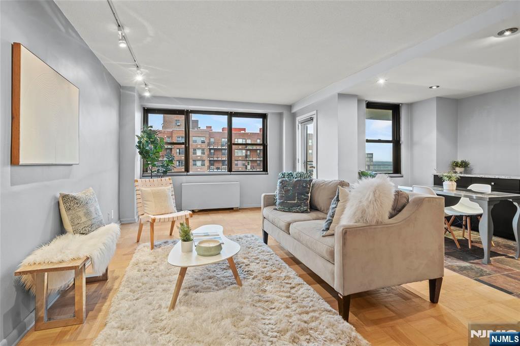 Property Photo:  201 Saint Pauls Avenue 15K  NJ 07306 