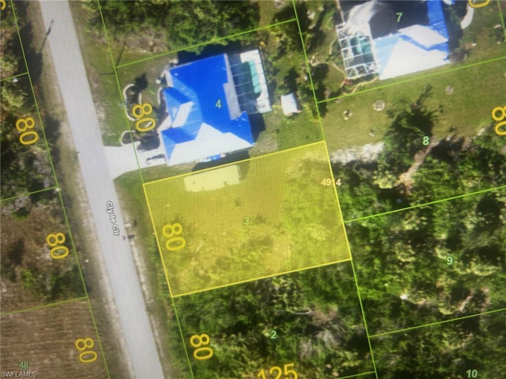 Property Photo: 8089 Clyde Cir FL 33981