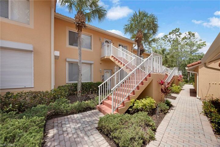 Property Photo: 1670 Windy Pines Dr 2506 FL 34112