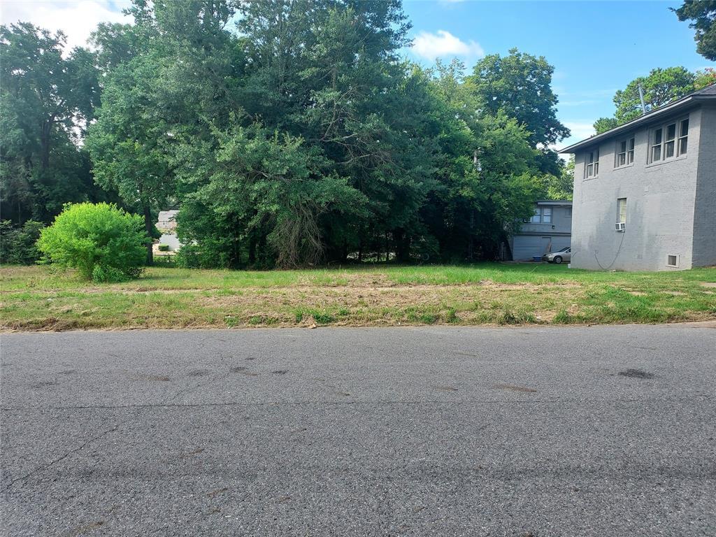 Property Photo:  241 Herndon Street  LA 71101 