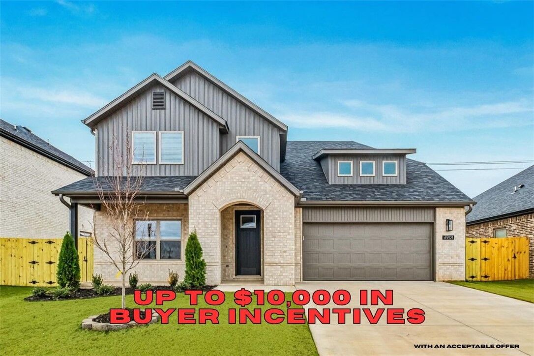 Property Photo:  6901 SW Basswood Avenue  AR 72713 