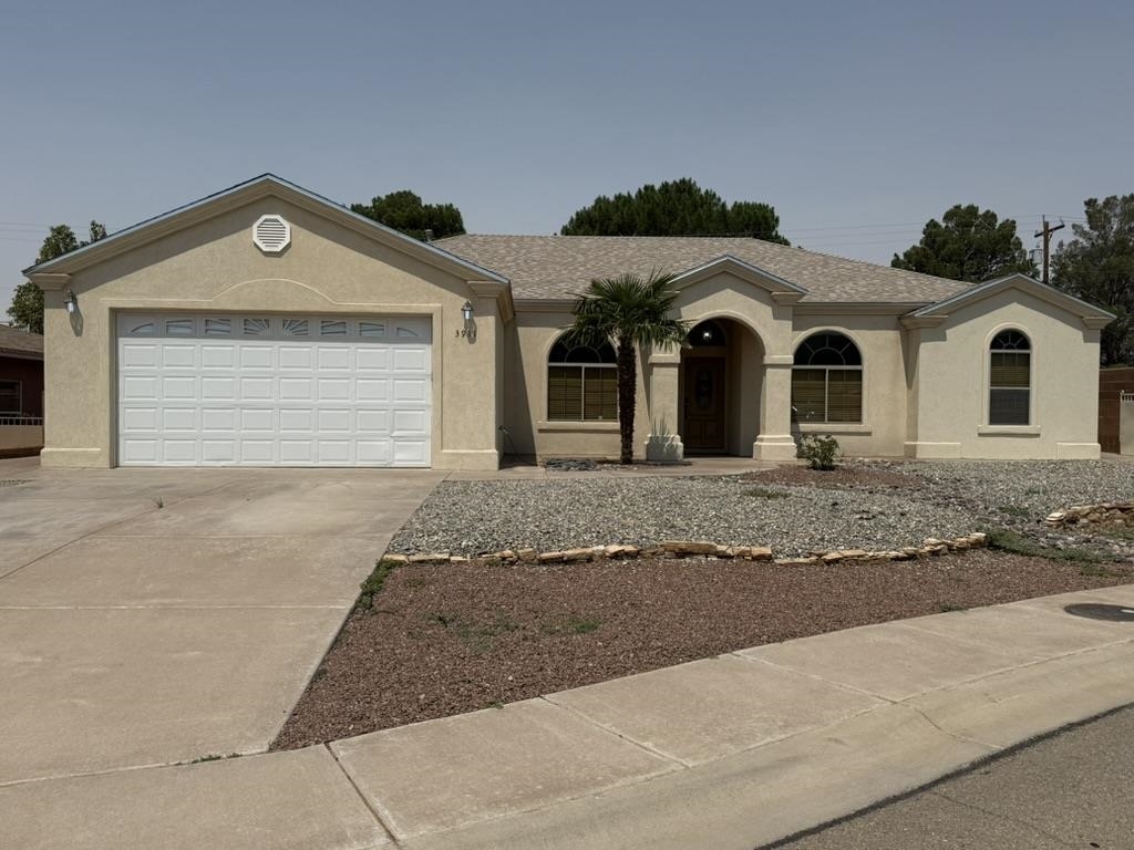 Property Photo: 3911 Wood Lp NM 88310