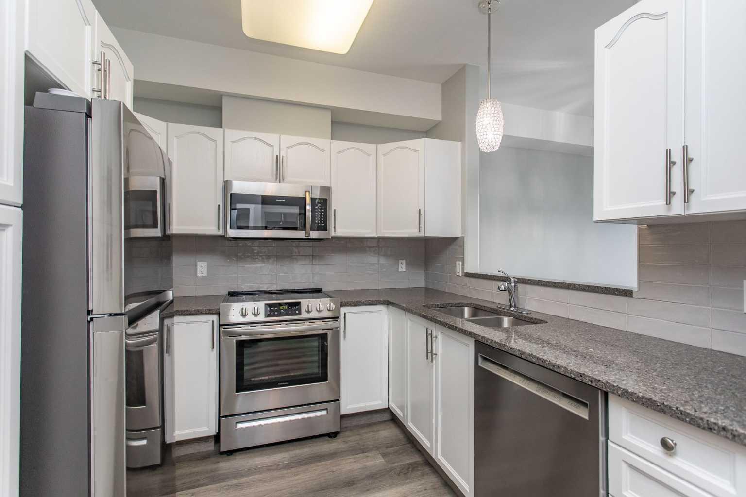 Property Photo: 4512 52 Avenue 436 AB T4N 7B9