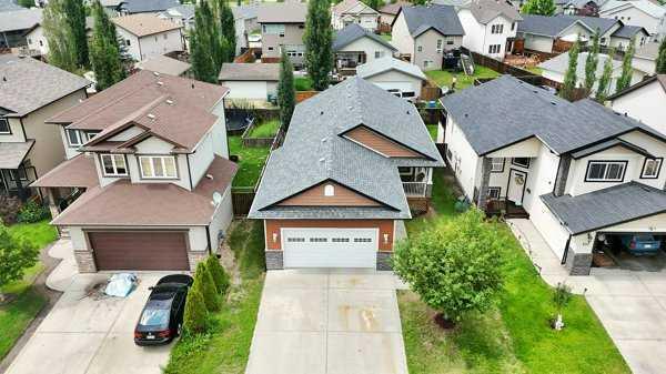 Property Photo:  111 Vanson Close  AB T4R 0G8 