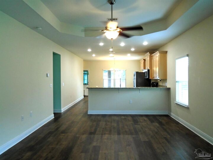 Property Photo: 3868 Throne Ct FL 32583