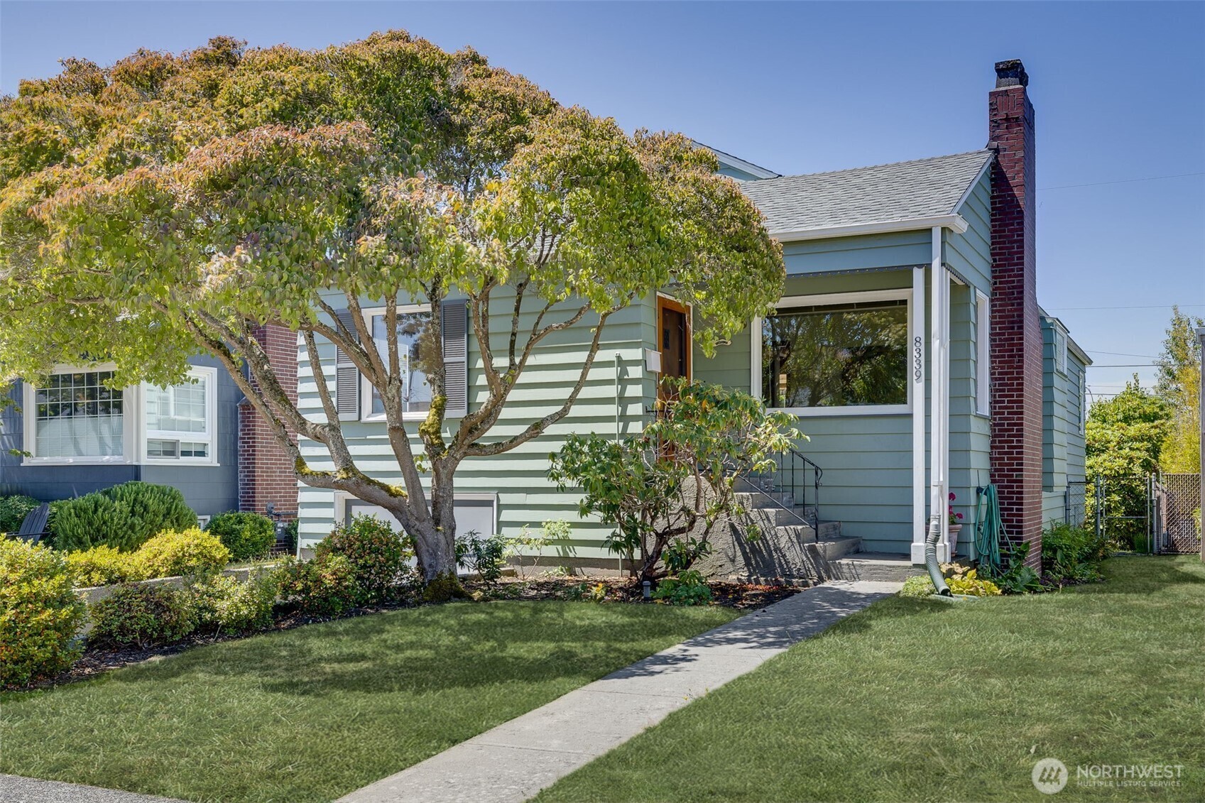 Property Photo: 8339 21st Avenue NW WA 98117