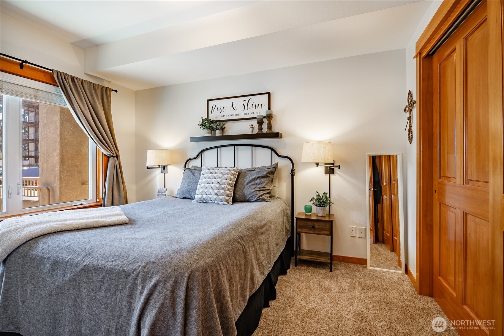 Property Photo: 7714 Birch Bay Drive 102 WA 98230