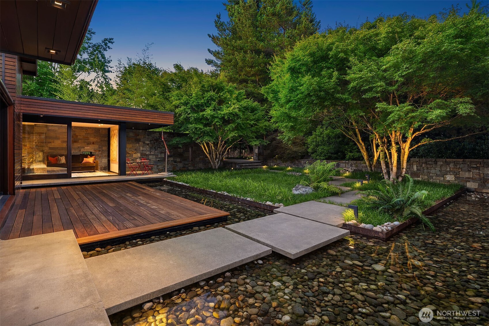 Property Photo: 1436 92nd Avenue NE WA 98004