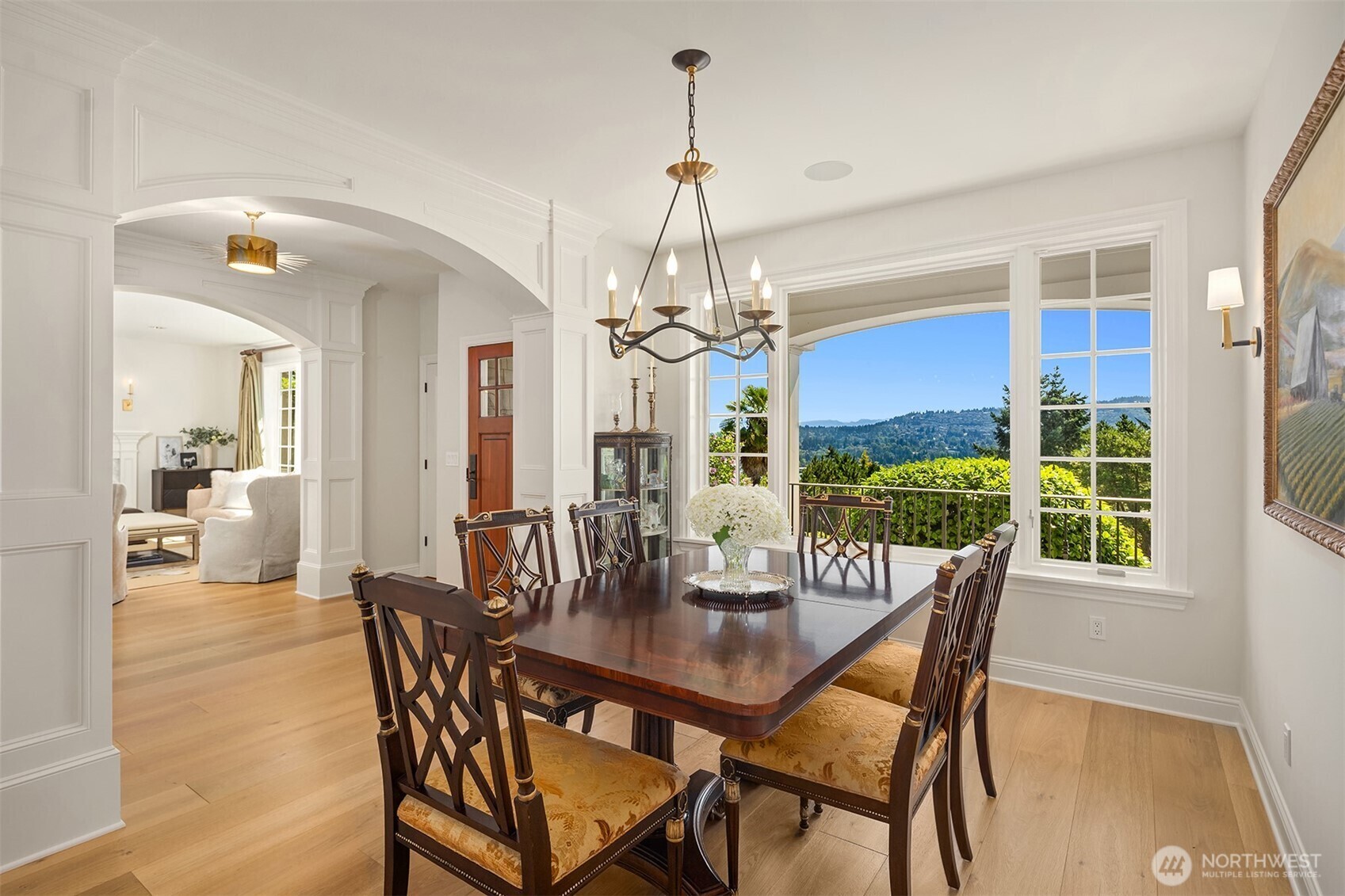 Property Photo: 4243 Shoreclub Drive WA 98040